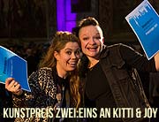 KUNSTPREIS zwei:eins an Kitti & Joy vergeben für "It's all about legend" - ein Boulevard-Lifestylemagazin für angehende Künstler ©Foto: Michael McKee